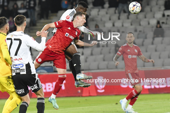 Mamadou Thiam plays during the match between Universitatea Cluj and Otelul Galati at Cluj Arena in Cluj, Romania, on October 18, 2024. 