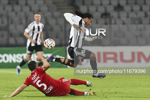 Berto plays during the Universitatea Cluj vs. Otelul Galati match at Cluj Arena in Cluj, Romania, on October 18, 2024. 