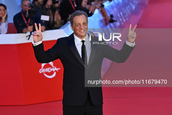 Gabriele Muccino attends the ''FINO ALLA FINE'' red carpet during the 19th Rome Film Festival at Auditorium Parco Della Musica in Rome, Ital...