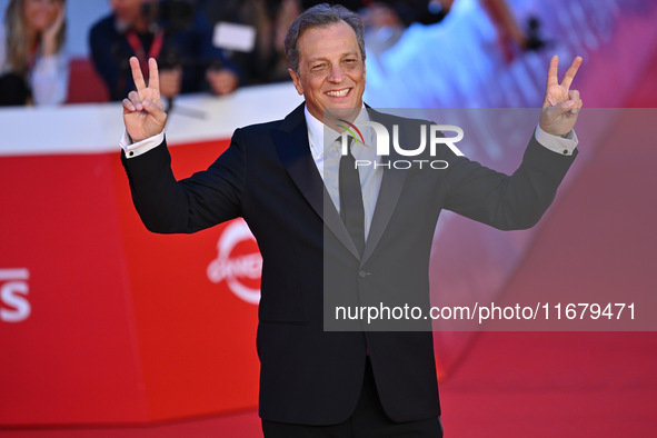 Gabriele Muccino attends the ''FINO ALLA FINE'' red carpet during the 19th Rome Film Festival at Auditorium Parco Della Musica in Rome, Ital...