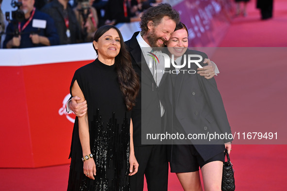 (L-R) Francesca Valiani, Jovanotti, and Teresa Cherubini attend the ''FINO ALLA FINE'' red carpet during the 19th Rome Film Festival at Audi...