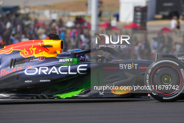 Max Verstappen of the Netherlands drives the Oracle Red Bull Racing RB20 Honda RBPT during the Formula 1 Pirelli United States Grand Prix 20...