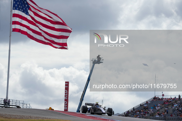 Franco Colapinto of Argentina drives the (43) Williams Racing FW46 Mercedes during the Formula 1 Pirelli United States Grand Prix 2024 in Au...