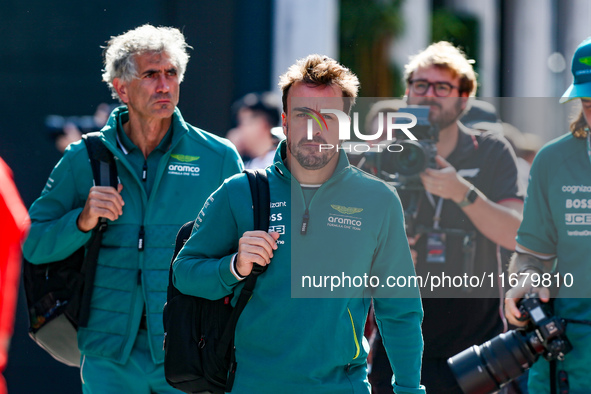 Fernando Alonso of Spain drives the (14) Aston Martin Aramco Cognizant F1 Team AMR24 Mercedes during the Formula 1 Pirelli United States Gra...