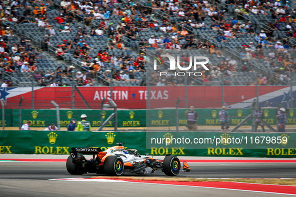 Oscar Piastri of Australia drives the McLaren F1 Team MCL38 Mercedes during the Formula 1 Pirelli United States Grand Prix 2024 in Austin, U...