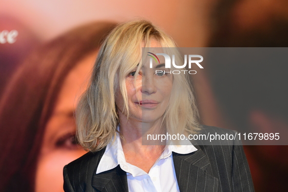 Emmanuelle Beart at the light festival award ceremony in Lyon, France, on October 19, 2024. 