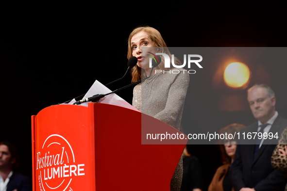 Isabelle Huppert at the light festival award ceremony in Lyon, France, on October 19, 2024. 