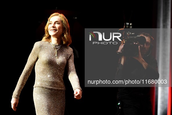 Isabelle Huppert at the light festival award ceremony in Lyon, France, on October 19, 2024. 