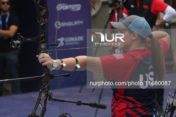 Alexis Ruiz of the United States participates in the practice session before the competition against Elisa Roner of Italy (not in picture) o...