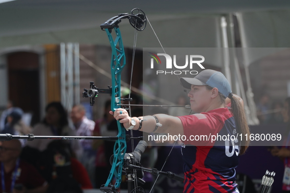 Alexis Ruiz of the United States participates in the practice session before the competition against Elisa Roner of Italy (not in picture) o...