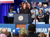 Waterford, MICHIGAN - OCTOBER 18: US Vice President and Democratic presidential candidate Kamala Harris speaks at the Oakland County campaig...