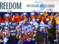 Waterford, MICHIGAN - OCTOBER 18: US Vice President and Democratic presidential candidate Kamala Harris speaks at the Oakland County campaig...