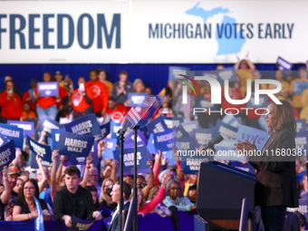 Waterford, MICHIGAN - OCTOBER 18: US Vice President and Democratic presidential candidate Kamala Harris speaks at the Oakland County campaig...