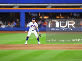 New York Mets second baseman Jeff McNeil #1 prepares during the fifth inning in Game 5 of the baseball NL Championship Series against the Lo...