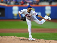 New York Mets starting pitcher David Peterson #23 throws during the first inning in Game 5 of the baseball NL Championship Series against th...