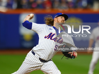 New York Mets relief pitcher Ryne Stanek #55 throws during the sixth inning in Game 5 of the baseball NL Championship Series against the Los...