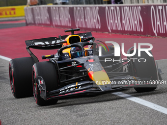 Max Verstappen of the Netherlands drives the Oracle Red Bull Racing RB20 Honda RBPT during the Formula 1 Pirelli United States Grand Prix 20...