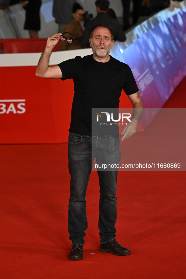 Valerio Mastandrea attends the ''ITALO CALVINO NELLE CITTA'' red carpet during the 19th Rome Film Festival at Auditorium Parco Della Musica...