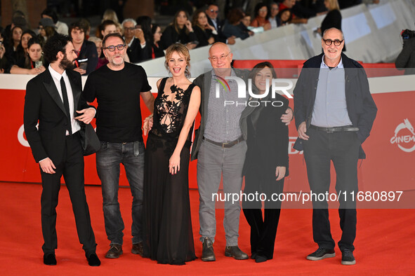 (L-R) Alessio Vassallo, Valerio Mastandrea, Violante Placido, Davide Ferrario, and Marco Belpoliti attend the ''ITALO CALVINO NELLE CITTA''...