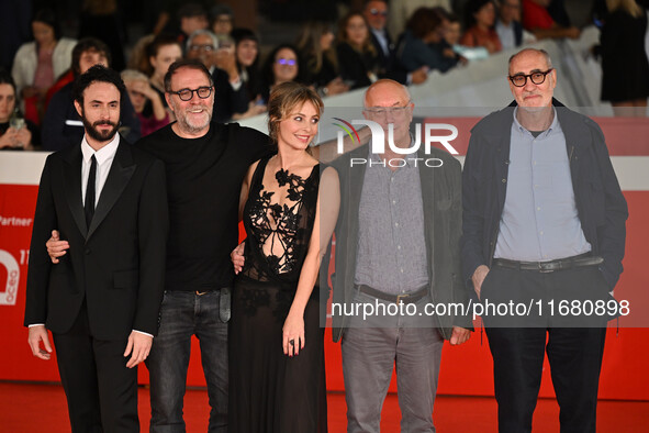 (L-R) Alessio Vassallo, Valerio Mastandrea, Violante Placido, Davide Ferrario, and Marco Belpoliti attend the ''ITALO CALVINO NELLE CITTA''...