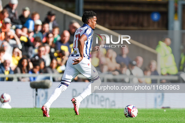 Grady Diangana of WBA races down the wing during the Sky Bet Championship match between Oxford United and West Bromwich Albion at the Kassam...