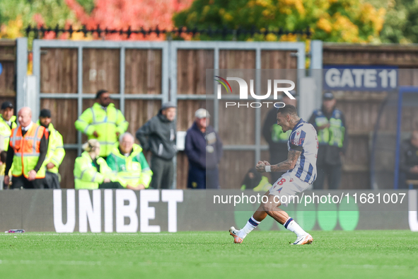 Karlan Grant celebrates his goal to put West Bromwich Albion ahead during the Sky Bet Championship match between Oxford United and West Brom...