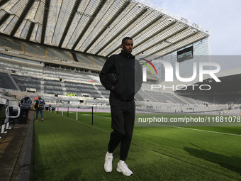 Newcastle United's Alexander Isak participates in the Premier League match between Newcastle United and Brighton and Hove Albion at St. Jame...