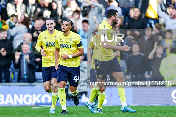 Dane Scarlett of Oxford heads back for the restart following his goal during the Sky Bet Championship match between Oxford United and West B...