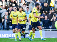 Dane Scarlett of Oxford heads back for the restart following his goal during the Sky Bet Championship match between Oxford United and West B...