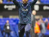 Dominic Calvert-Lewin of Everton warms up before the Premier League match between Ipswich Town and Everton at Portman Road in Ipswich, Engla...