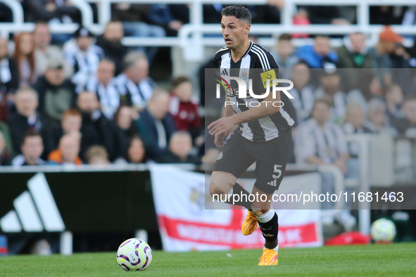 Fabian Schar of Newcastle United plays during the Premier League match between Newcastle United and Brighton and Hove Albion at St. James's...