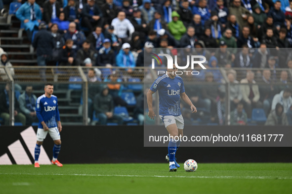 Nico Paz of Calcio Como participates in the Italian Serie A football match between Calcio Como and Parma Calcio 1913 in Como, Italy, on Octo...