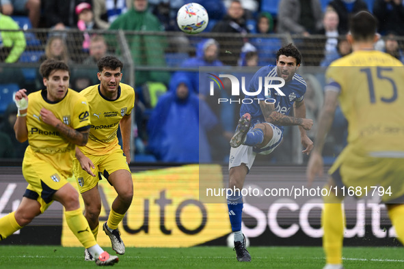 Patrick Cutrone of Calcio Como participates in the Italian Serie A football match between Calcio Como and Parma Calcio 1913 in Como, Italy,...