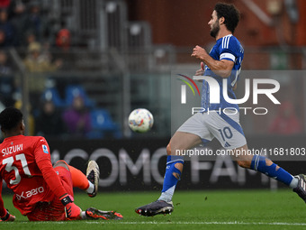 Patrick Cutrone of Calcio Como participates in the Italian Serie A football match between Calcio Como and Parma Calcio 1913 in Como, Italy,...