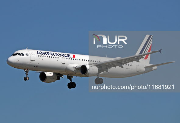 An Airbus A321-212 from Air France lands at Barcelona airport in Barcelona, Spain, on September 2, 2024. 