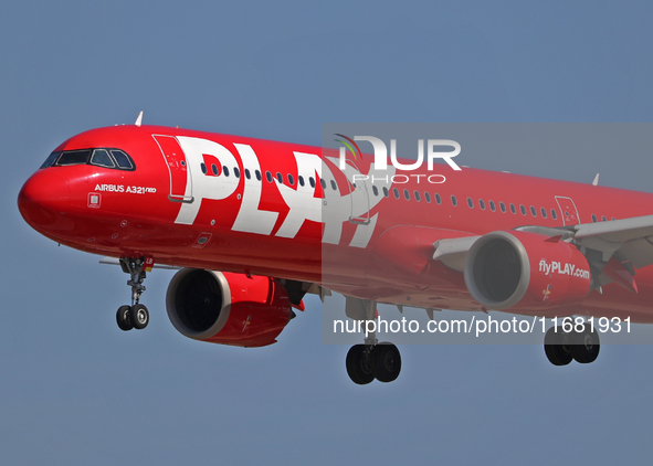 An Airbus A321-251N from Play company lands at Barcelona airport in Barcelona, Spain, on September 2, 2024. 