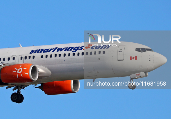 A Boeing 737-8SH from Smartwings lands at Barcelona airport in Barcelona, Spain, on September 14, 2024. 