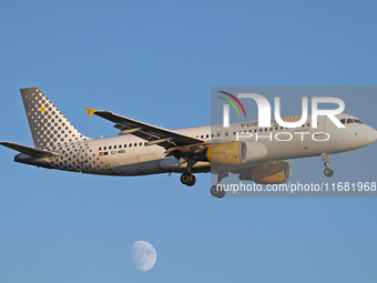 An Airbus A321-214 from Vueling lands at Barcelona airport in Barcelona, Spain, on September 14, 2024. (