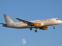 An Airbus A321-214 from Vueling lands at Barcelona airport in Barcelona, Spain, on September 14, 2024. (