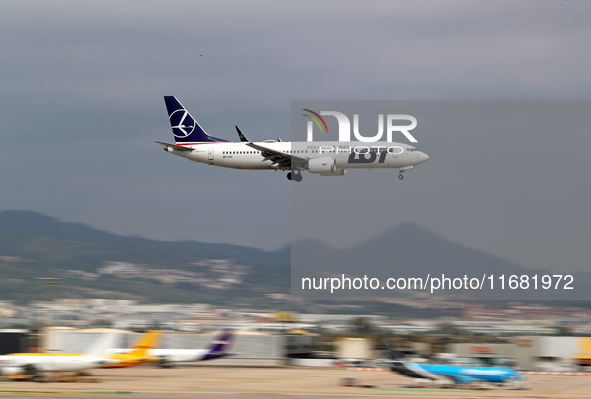 A Boeing 737 MAX 8 from LOT company lands at Barcelona airport in Barcelona, Spain, on October 15, 2024. 