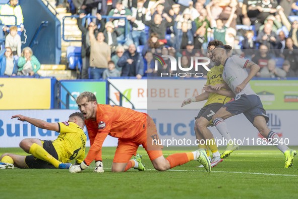 Randell Williams #27 of Bolton Wanderers F.C. scores a goal during the Sky Bet League 1 match between Bolton Wanderers and Burton Albion at...