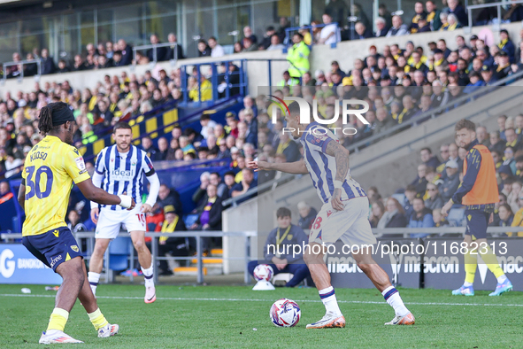 Karlan Grant of WBA is on the ball during the Sky Bet Championship match between Oxford United and West Bromwich Albion at the Kassam Stadiu...