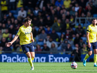 Mark Harris of Oxford passes to his left during the Sky Bet Championship match between Oxford United and West Bromwich Albion at the Kassam...