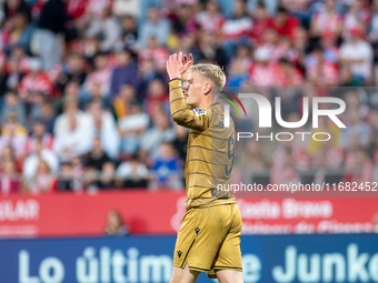 Orri Oskarsson of Real Sociedad is in action during the LaLiga EA Sports 2024-2025 match between Girona FC and Real Sociedad at Montilivi St...