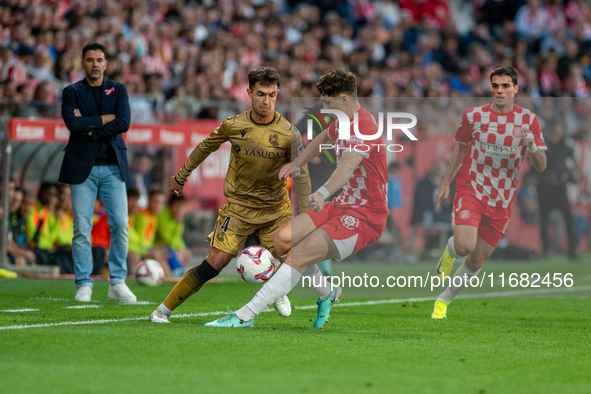 Martin Zubimendi of Real Sociedad is in action during the LaLiga EA Sports 2024-2025 match between Girona FC and Real Sociedad at Montilivi...