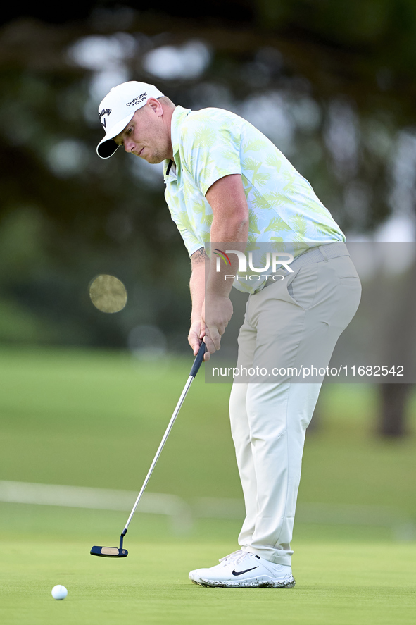 Callum Shinkwin of England plays a shot on the 1st green on the third day of the Estrella Damm N.A. Andalucia Masters 2024 at Real Club de G...