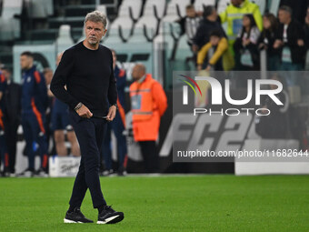 Marco Baroni coaches S.S. Lazio during the 8th day of the Serie A Championship between Juventus F.C. and S.S. Lazio at Allianz Stadium in Tu...