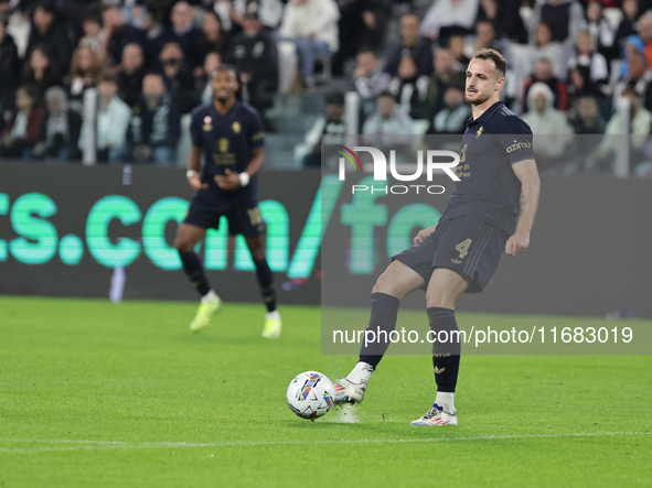 Federico Gatti participates in the Serie A 2024-2025 match between Juventus and Lazio in Turin, Italy, on October 19, 2024. 