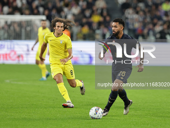 Douglas Luiz participates in the Serie A 2024-2025 match between Juventus and Lazio in Turin, Italy, on October 19, 2024. (