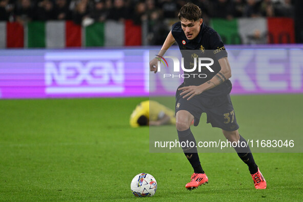 Nicolo Savona of Juventus F.C. is in action during the 8th day of the Serie A Championship between Juventus F.C. and S.S. Lazio at Allianz S...